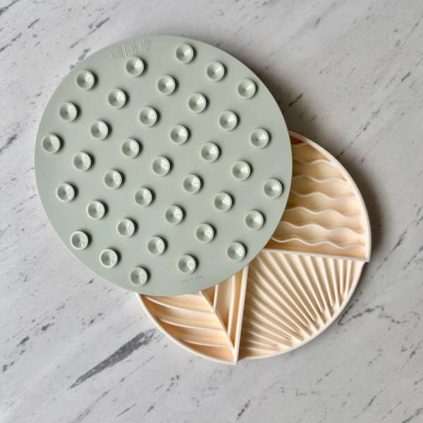 Elemental enrichment plate